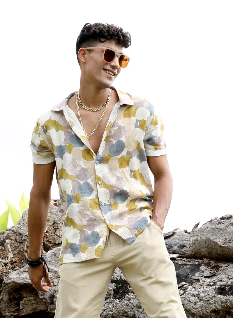 كامبوس سوترا Men's Multicolour Abstract Print Shirt For Casual Wear | Spread Collar | Short Sleeve | Button Closure | Cotton Double Cloth Shirts Crafted With Comfort Fit For Everyday Wear